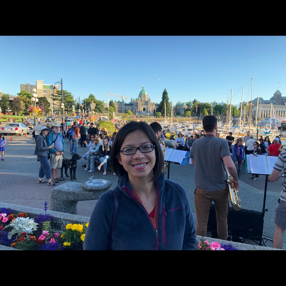 Meet your Posher, Niki